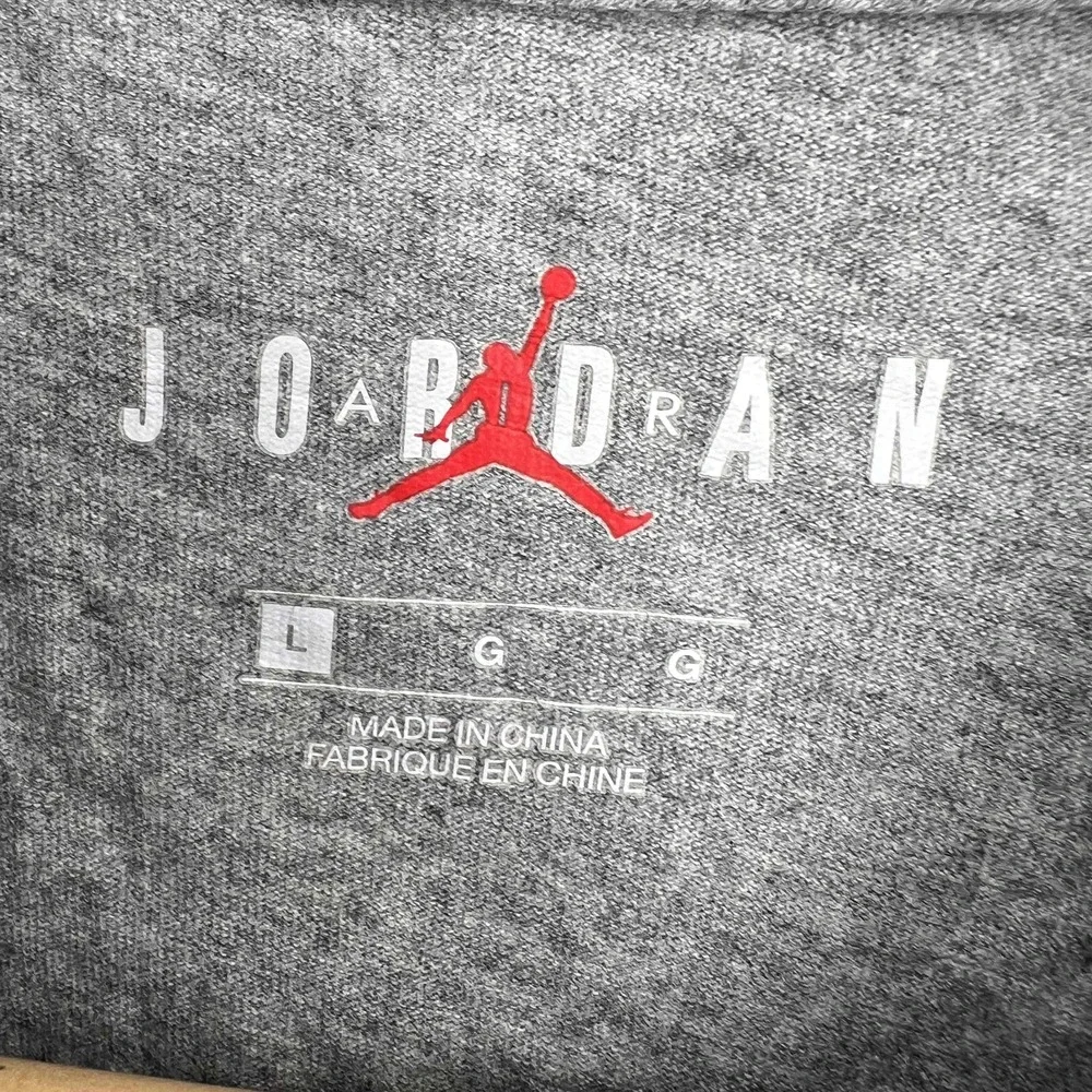 Jordan Tee Jumpman Grey Patch Detail Side Graphic Mens T-Shirt‎ Large